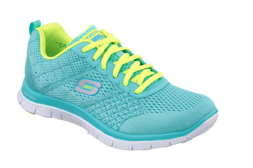 Yaz Sıcaklarına Karşı Püfür Püfür Skechers’lar!