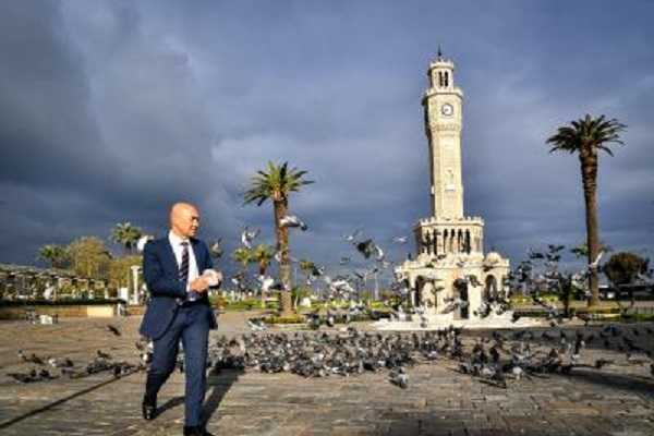 3 Mayıs Dünya İzmirliler Günü