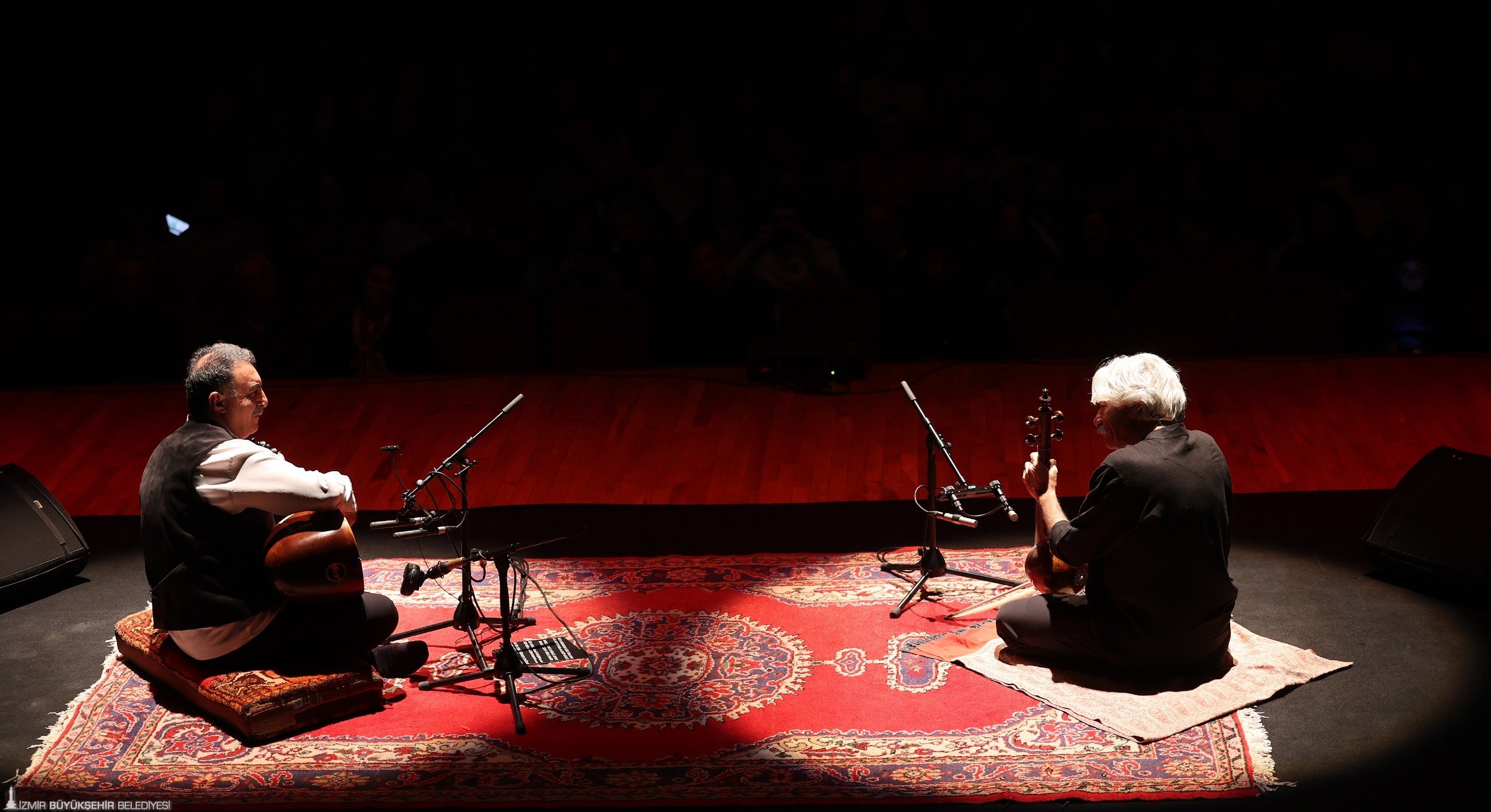 İki kültür iki usta bir sahnede