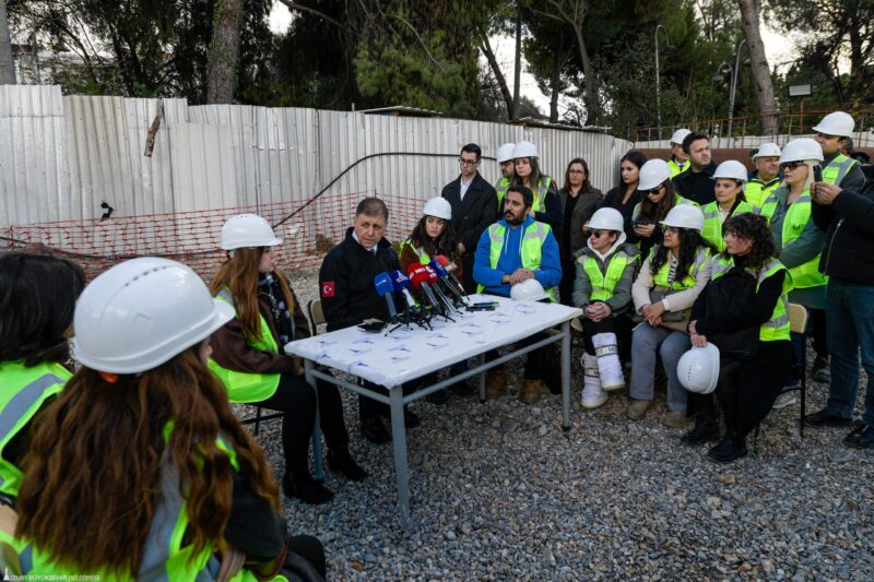 Başkan Tugay: Bekleyen altyapı kredileri İzmir’in canını yakıyor