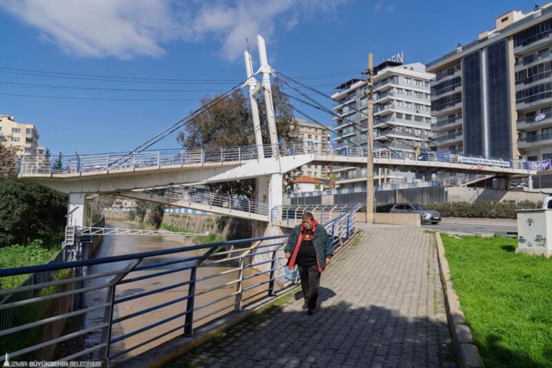 İzmir’de şehitlerin isimleri üstgeçitlerde yaşayacak