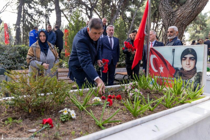 Kadifekale’de şehitler dualarla anıldı