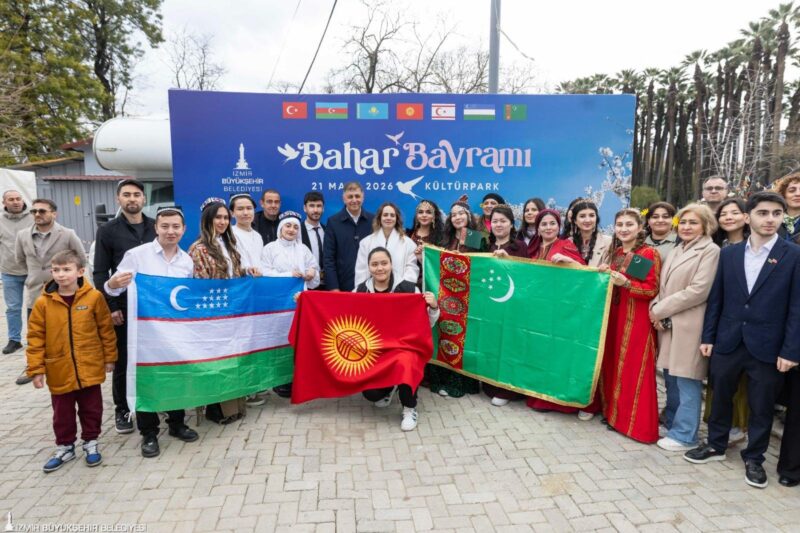 Bahar Bayramı İzmir’e çok yakıştı