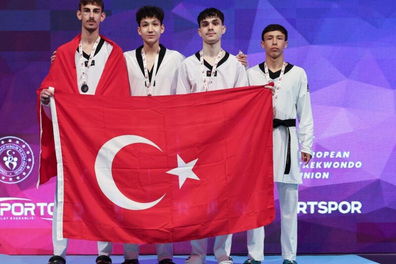 İzmir’in sporcularından uluslararası başarı