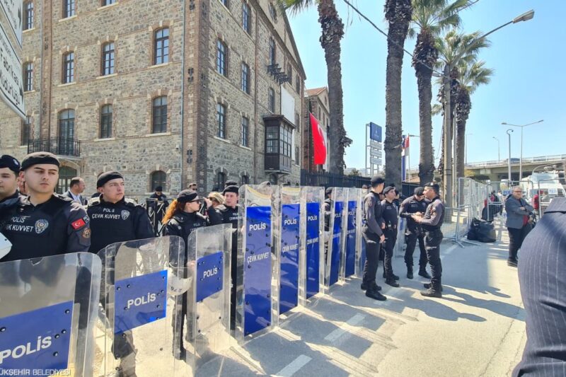 Başkan Tugay: Dava lehimize sonuçlanacak ve hak yerini bulacak