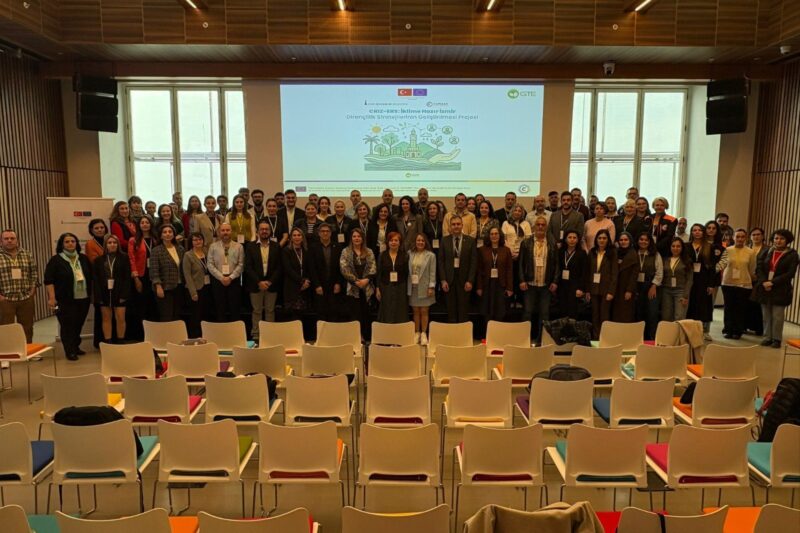 İzmir’in iklim geleceği masaya yatırıldı