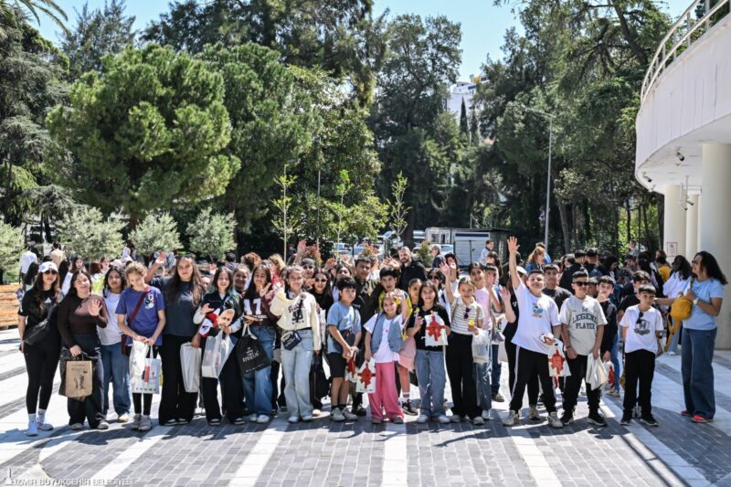 İZKİTAP öğrencilerin buluşma noktası oldu