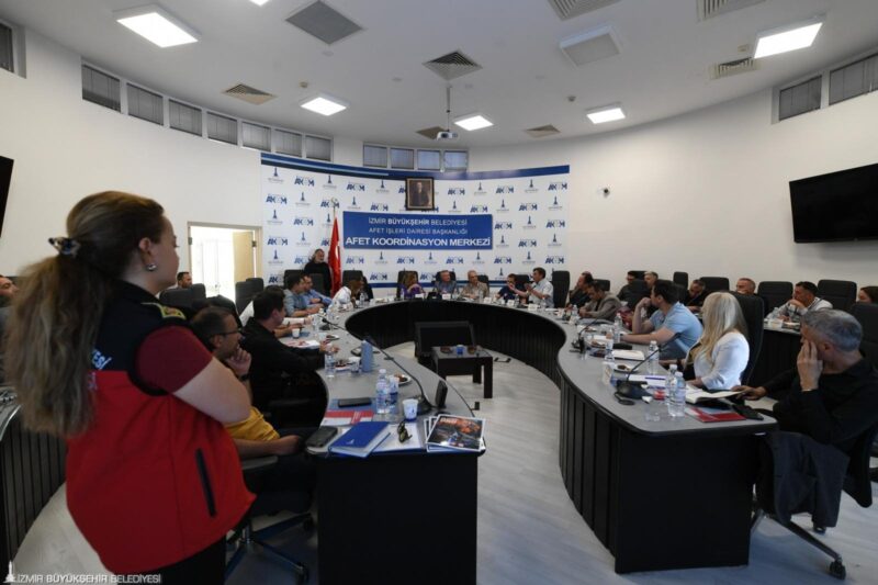İzmir hazırlıklarını tamamlıyor