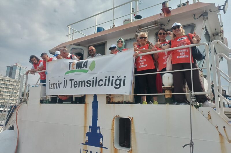 Dünya Çevre Günü’nde Körfez temizliğine gönüllü destek