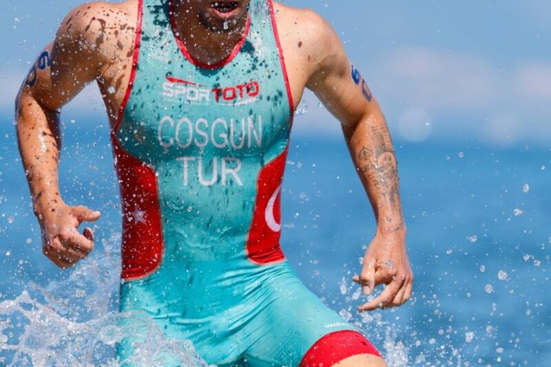 Büyükşehir’in sporcuları gümüş madalya ile döndü