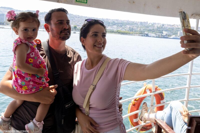 İzmirliler Körfez’de nefes aldı