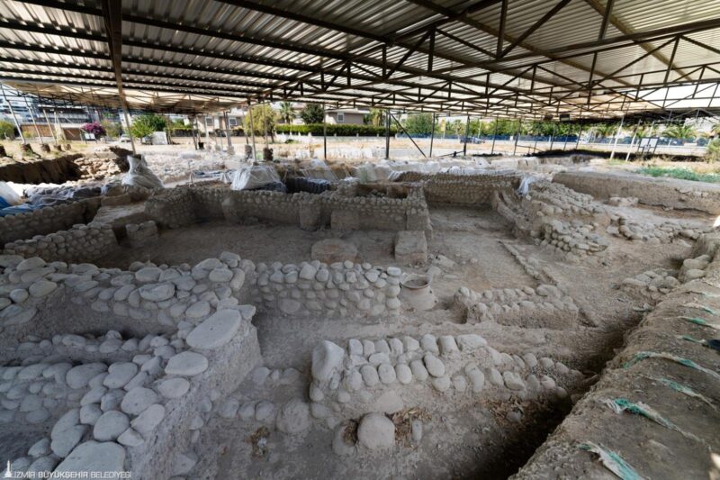 ​İzmir’in Troya’sı: Yassıtepe’den zenginliğin izleri çıktı