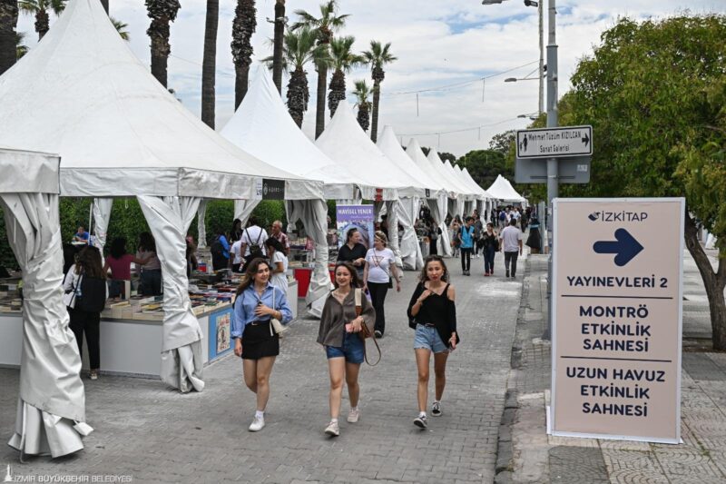 Kültürpark’ta İZKİTAP günleri
