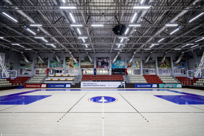 Celal Atik Spor Salonu yenilendi