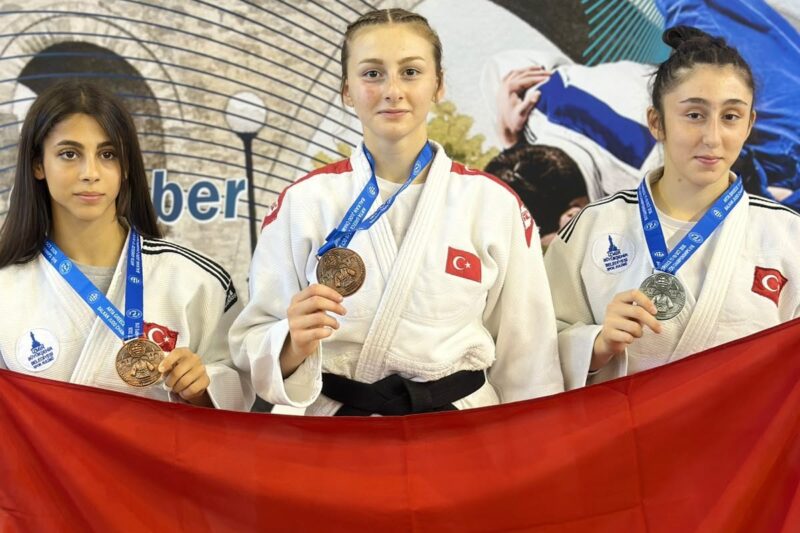 İzmirli judoculardan Balkan Şampiyonası’nda üç madalya
